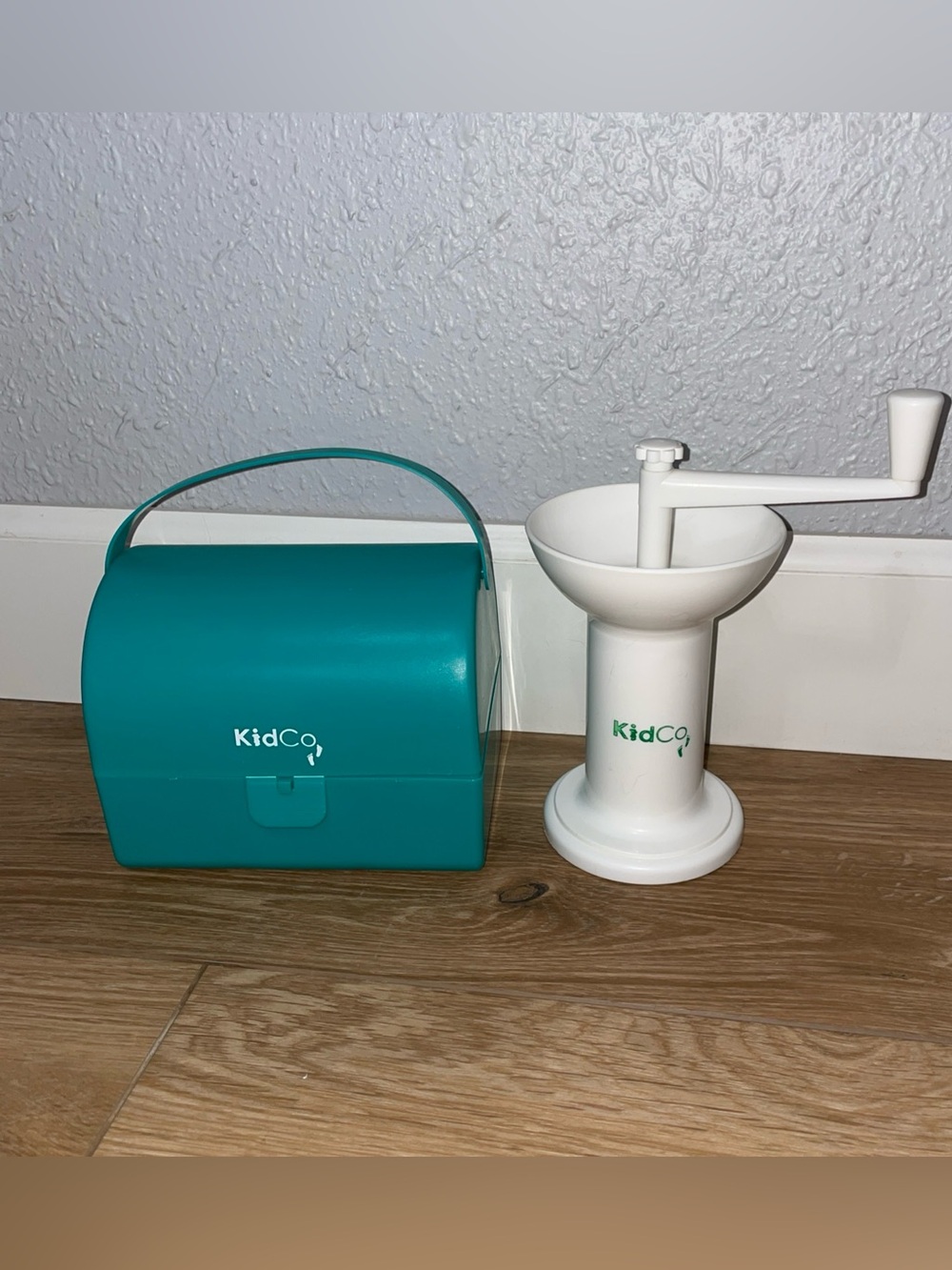 KidCo Manual Food Mill Grinder